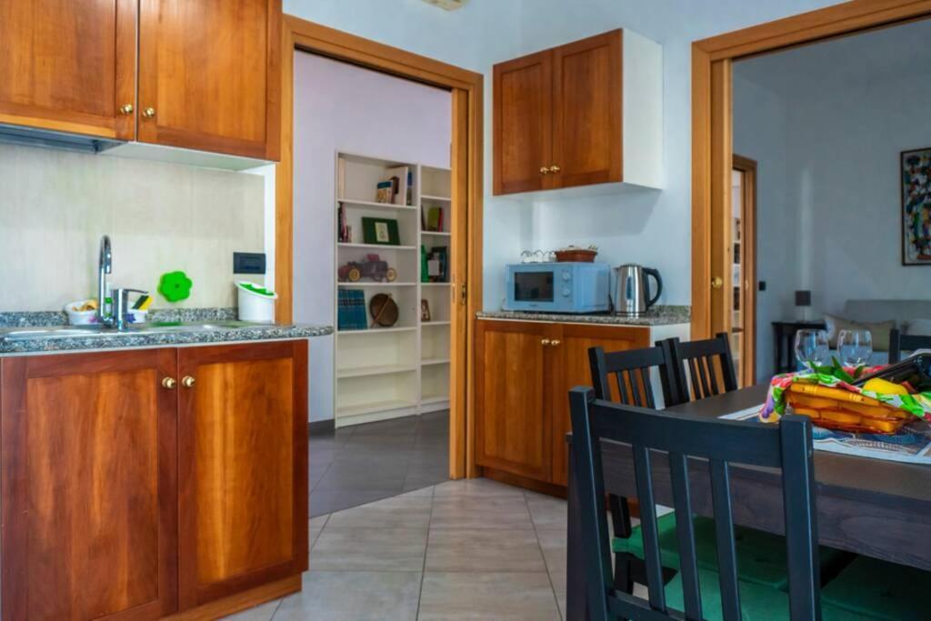 La Finestra Sul Golfo Apartment Napoli Bagian luar foto
