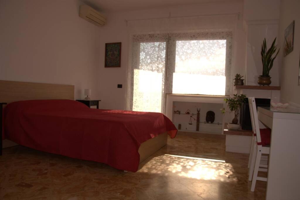 La Finestra Sul Golfo Apartment Napoli Bagian luar foto