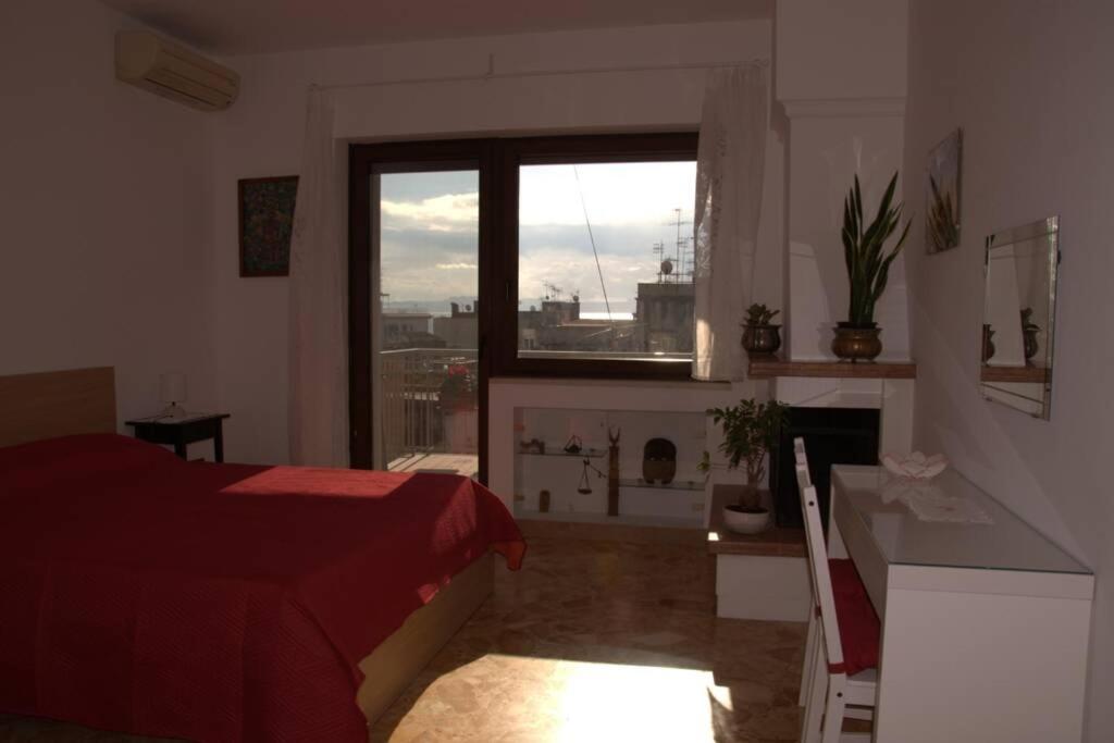 La Finestra Sul Golfo Apartment Napoli Bagian luar foto